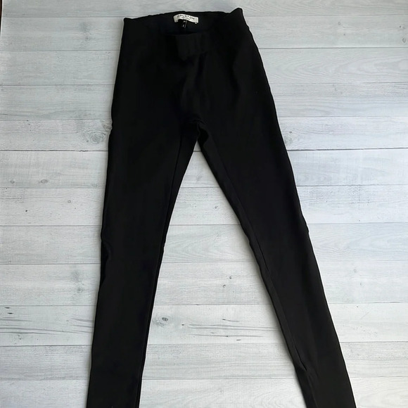 Halston Heritage Pants - Halston Heritage Ribbed Black Stretch Leggings XS